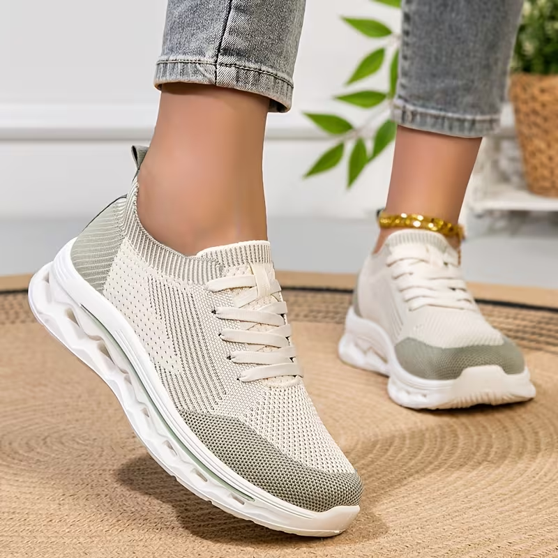 Women’s Breathable Knit Walking Shoes – Lightweight & Supportive Comfort